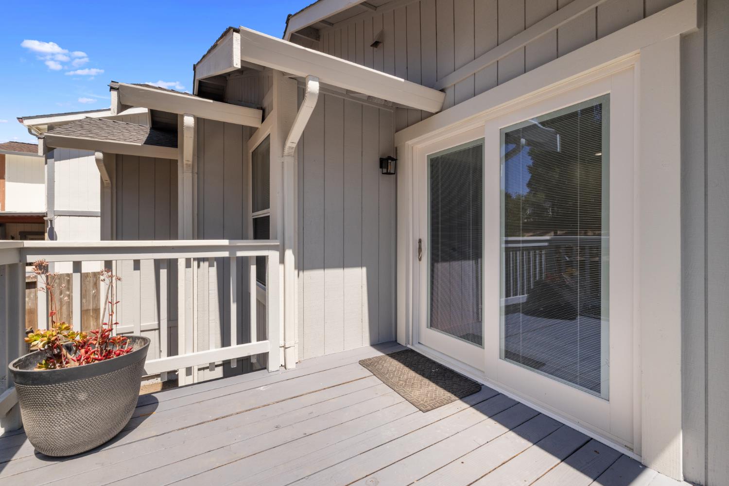 512 Garretson Avenue Rodeo, CA 94572 - Photo 9 of 12 Gallery Image 9