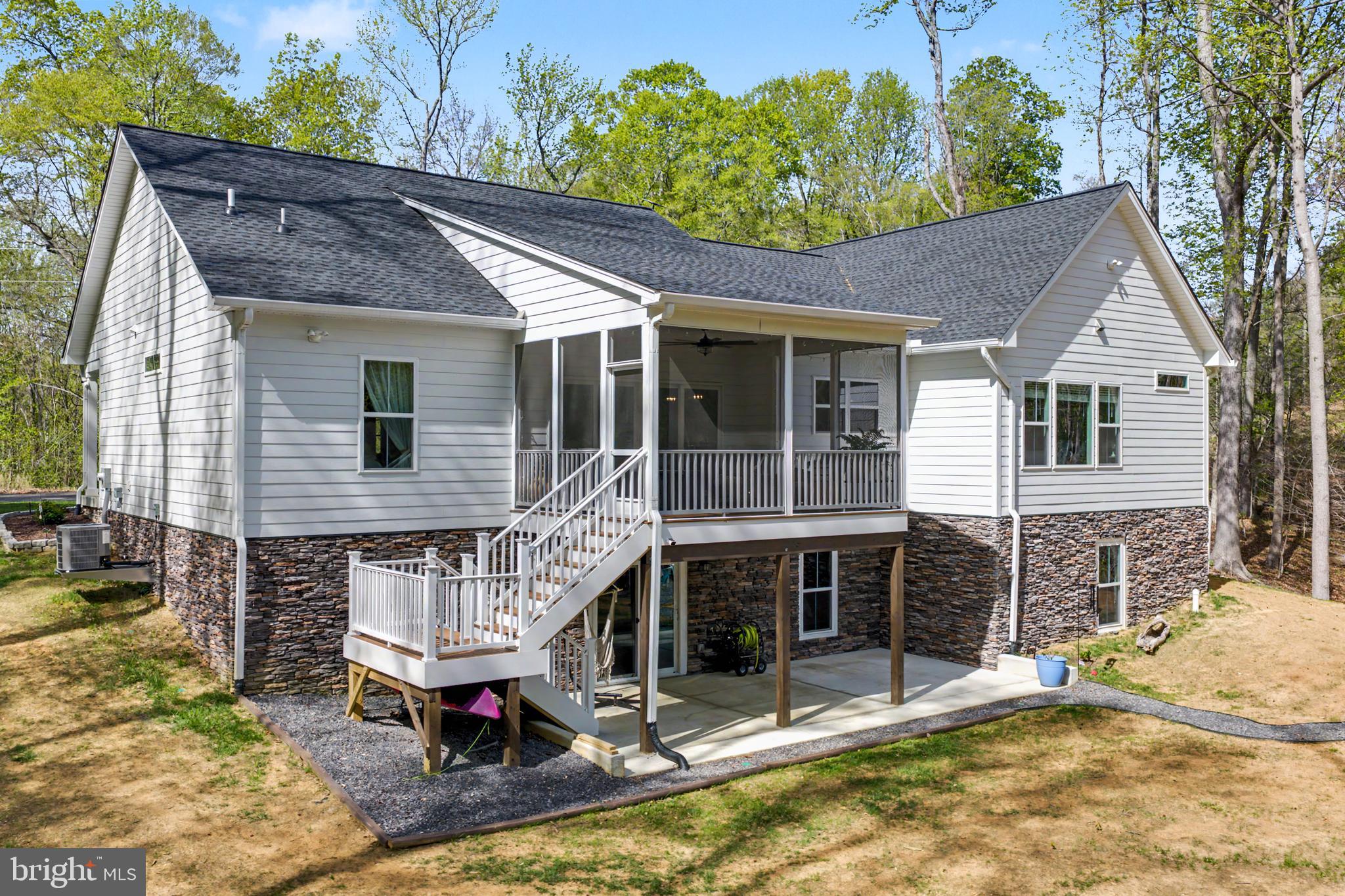 7021 Compass Court King George, VA 22485 - Photo 28 of 38