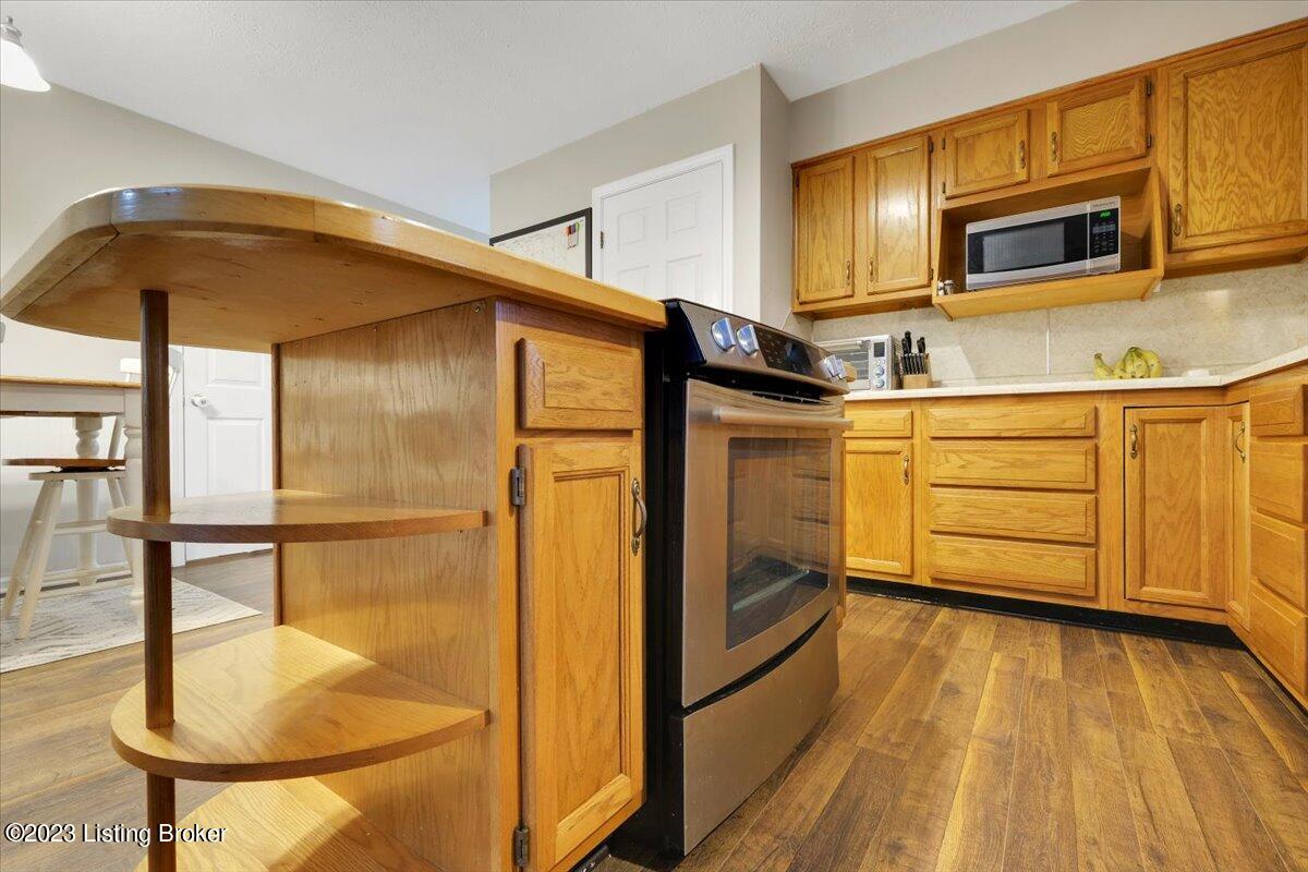1614 Wolf-Pen Road Pendleton, KY 40055 - Photo 15 of 40 15 - kitchen cabinets