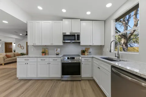 $479,000 | 2649 Crazyhorse Pass, Austin, TX 78734