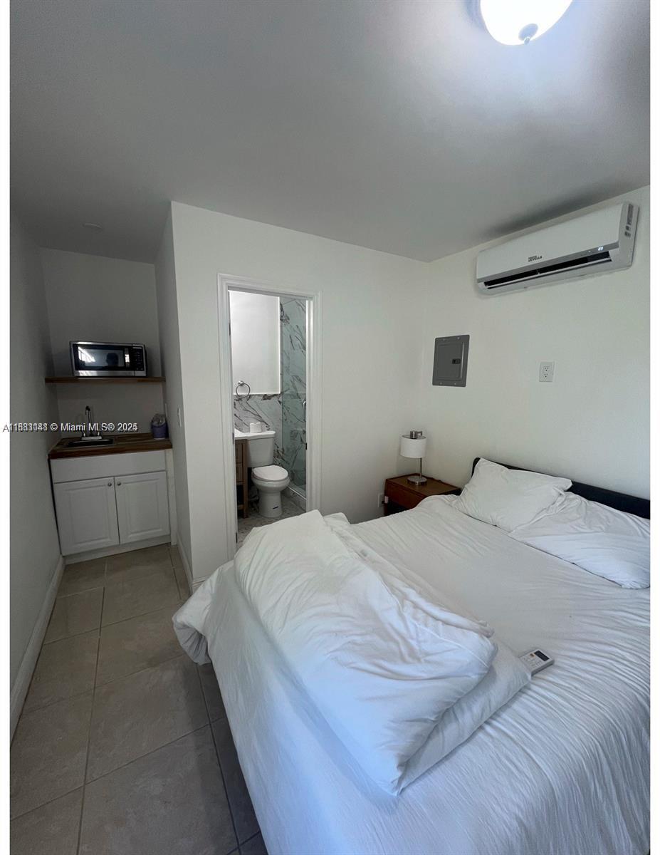110 Southwest 64th Court Miami, FL 33144 - Photo 12 of 16 Gallery Image 12