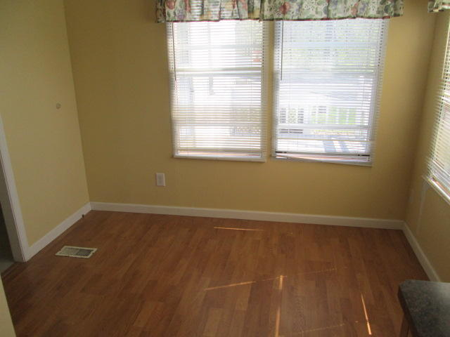 3155 Oswego Road Crossville, TN 38572 - Photo 9 of 20 9 Dining room
