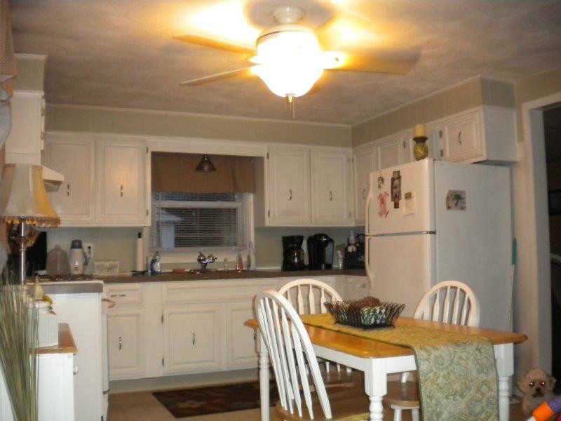 114 Raphael Avenue Providence, RI 02904 - Photo 8 of 10 Kitchen.
