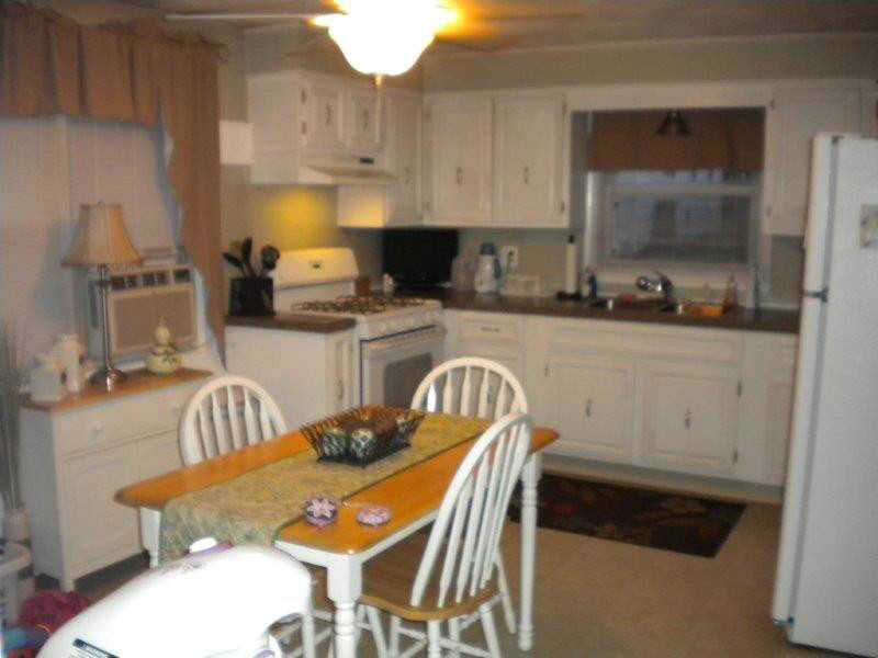 114 Raphael Avenue Providence, RI 02904 - Photo 9 of 10 Kitchen.