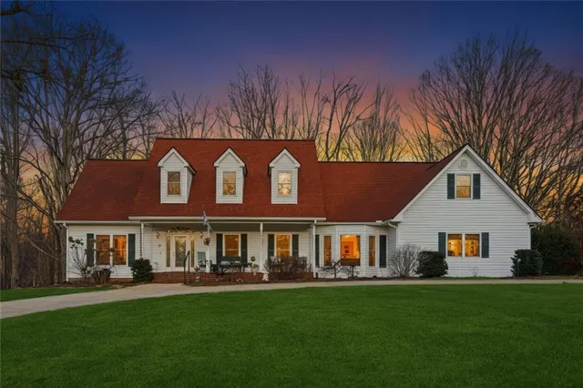 $799,000 | 124 Golden Autumn Drive, Dahlonega, GA 30533