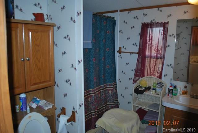 241 Pleasant Hill Road Marion, NC 28752 - Photo 10 of 25 Gallery Image 10