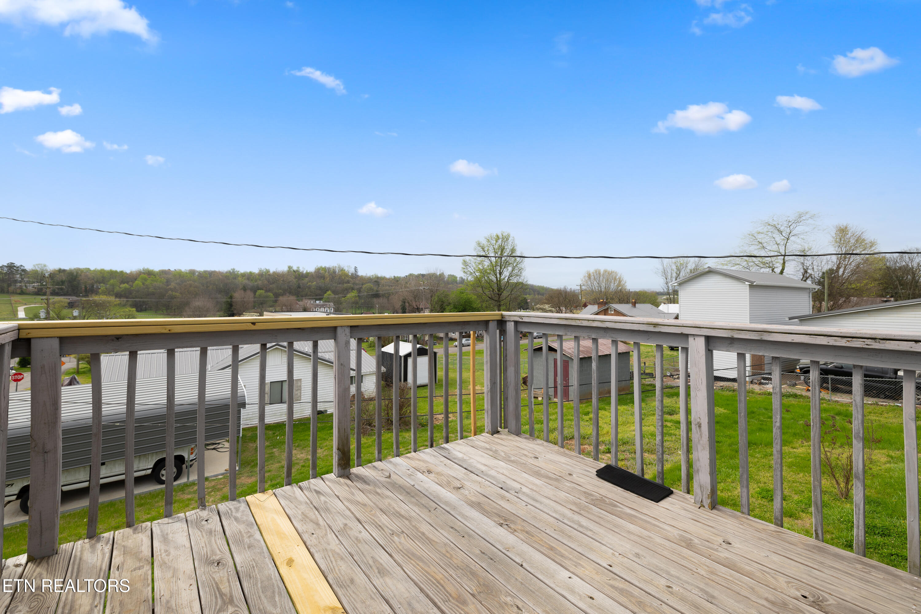 725 Church Street Loudon, TN 37774 - Photo 11 of 25 Positive Perceptions-22