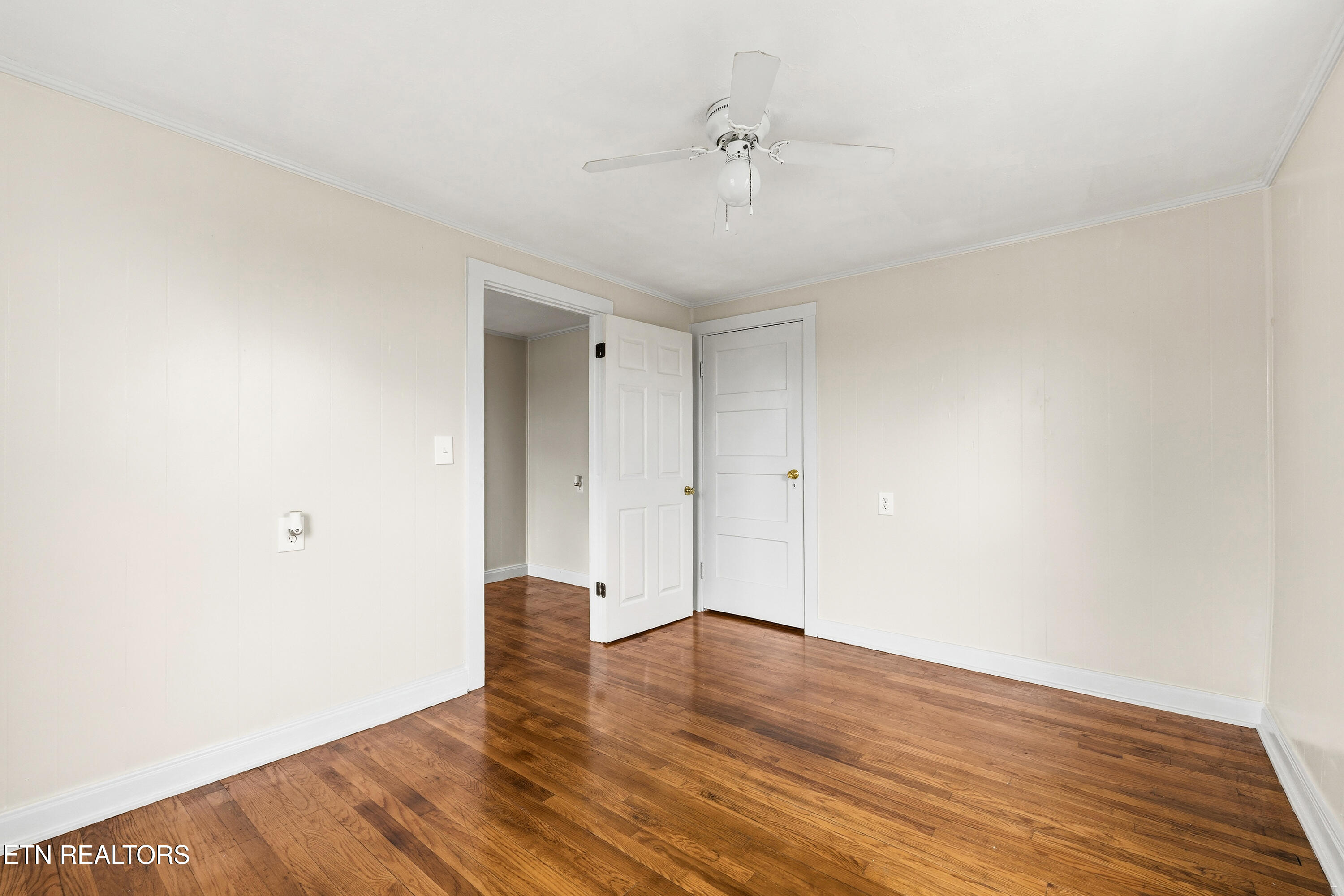 725 Church Street Loudon, TN 37774 - Photo 14 of 25 Positive Perceptions-19