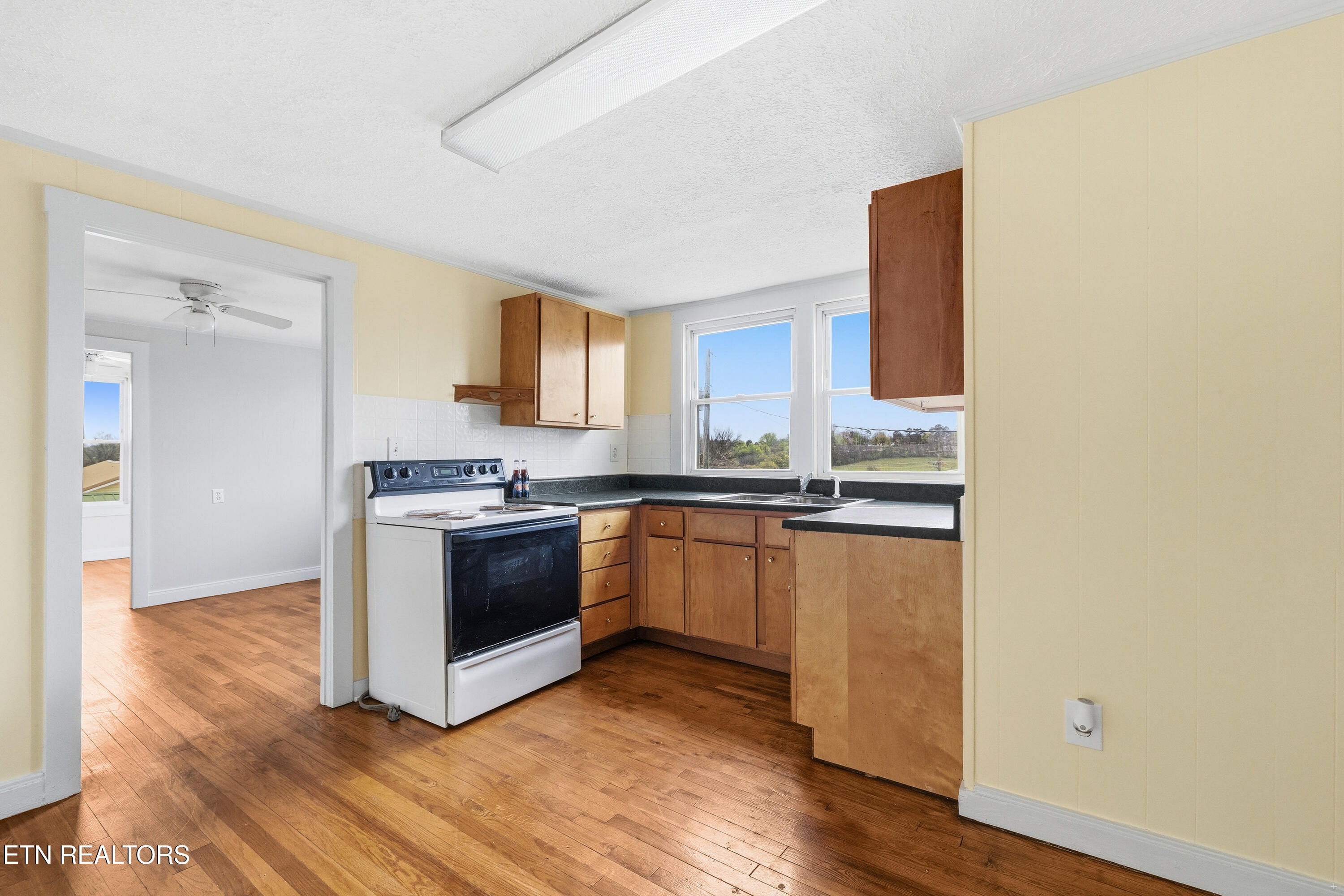 725 Church Street Loudon, TN 37774 - Photo 20 of 25 Positive Perceptions-13 (1)