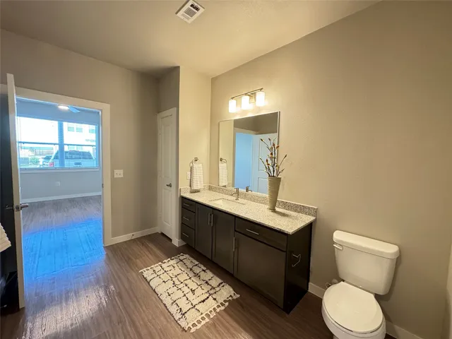 $1,294 | 18300 Marvelous Place, Unit A1 925, Cypress, TX 77433