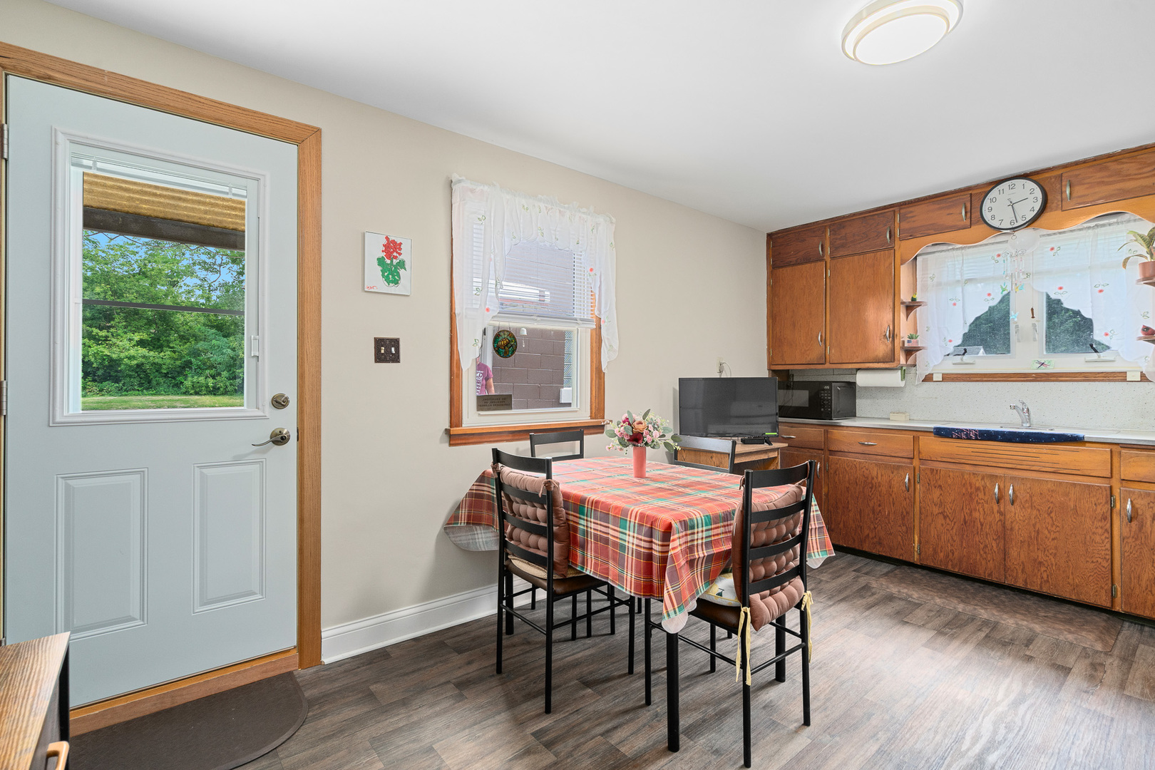 500 Clinton Street Lockport, IL 60441 - Photo 17 of 46