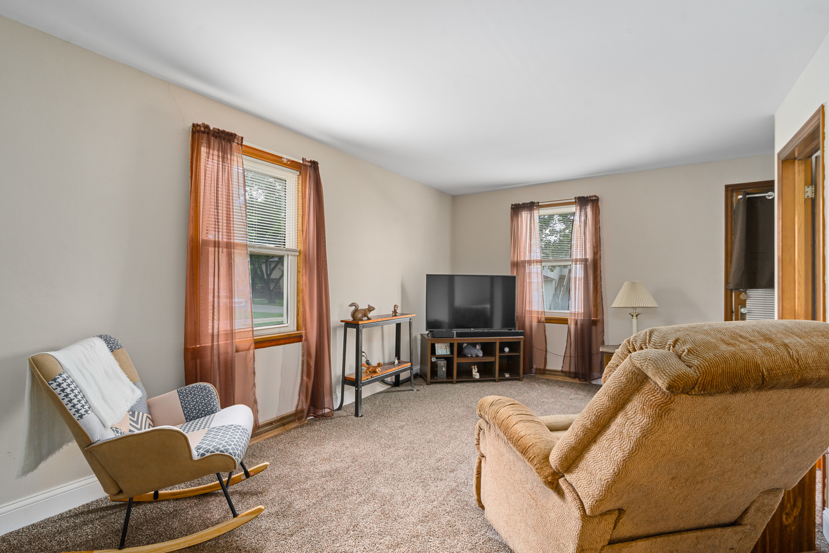 500 Clinton Street Lockport, IL 60441 - Photo 6 of 46