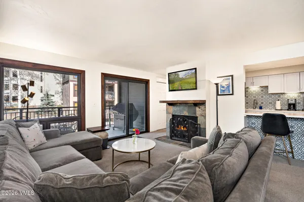 $965,000 | 963 Lions Ridge Loop, Unit 502, Vail, CO 81657