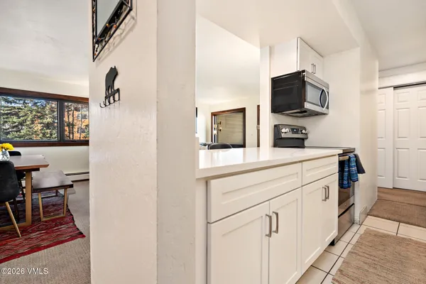 $965,000 | 963 Lions Ridge Loop, Unit 502, Vail, CO 81657