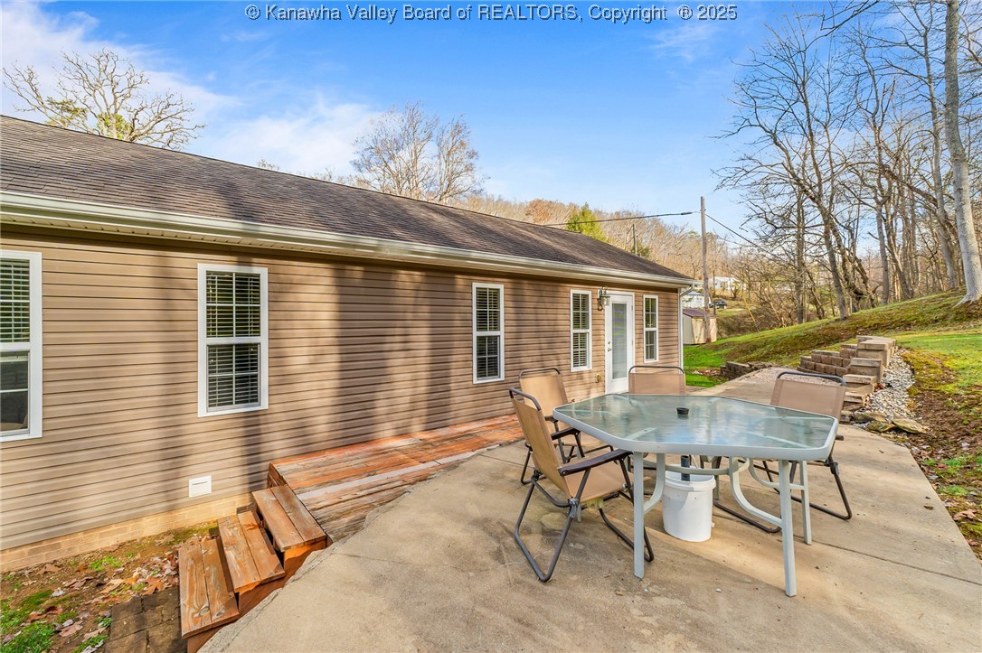 1619 Hash Ridge Road Barboursville, WV 25504 - Photo 5 of 32 Gallery Image 5