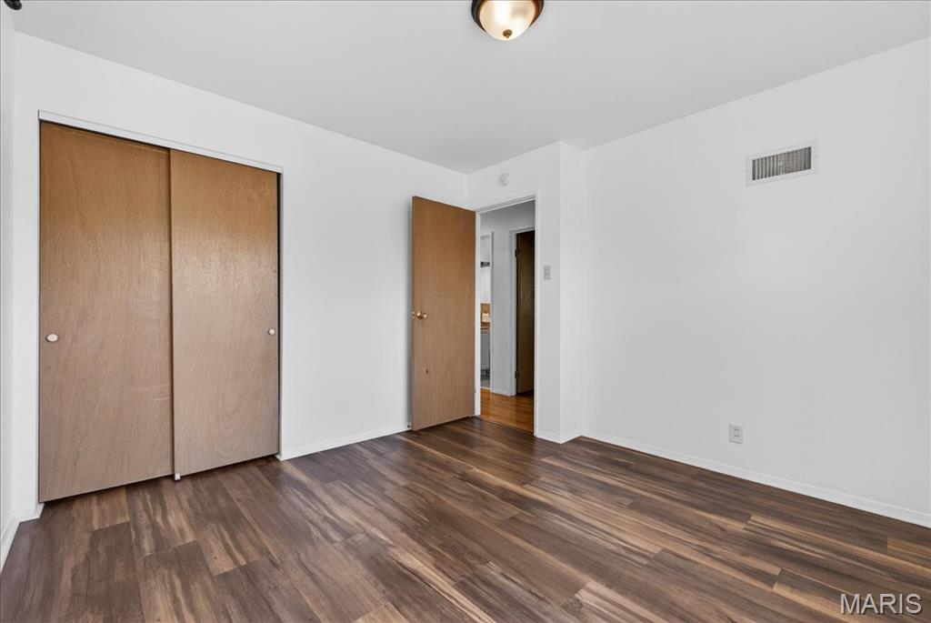 1 Seawood Court St. Louis, MO 63146 - Photo 22 of 40