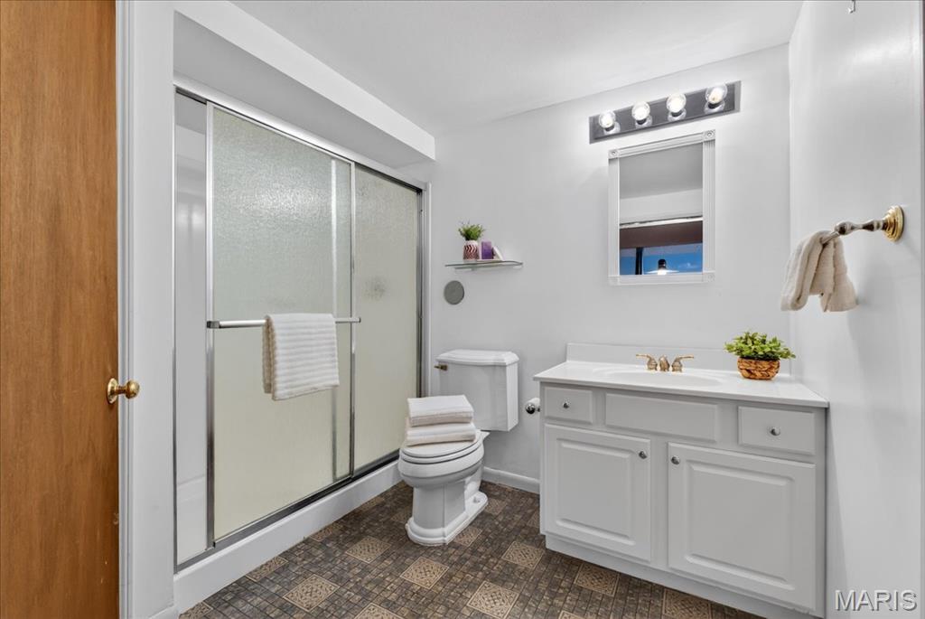 1 Seawood Court St. Louis, MO 63146 - Photo 35 of 40