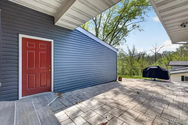 $335,000 | 1 Seawood Court, St. Louis, MO 63146