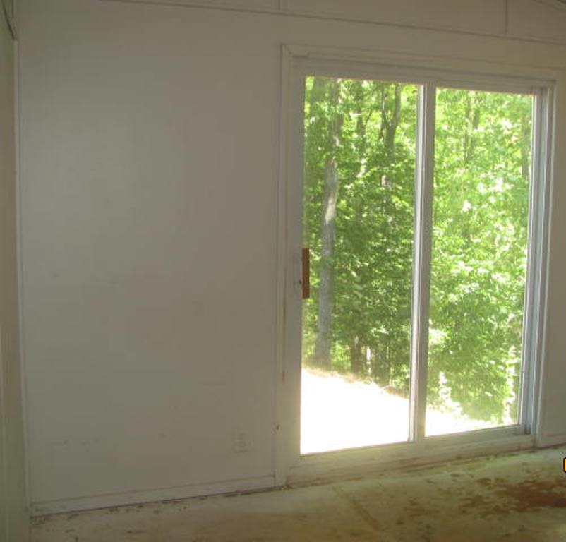 904 Greg Road Petoskey, MI 49770 - Photo 21 of 26 1853705-22.JPG