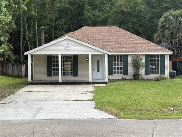 2236 Labarre Street Mandeville, LA 70448 - Photo 1 of 14