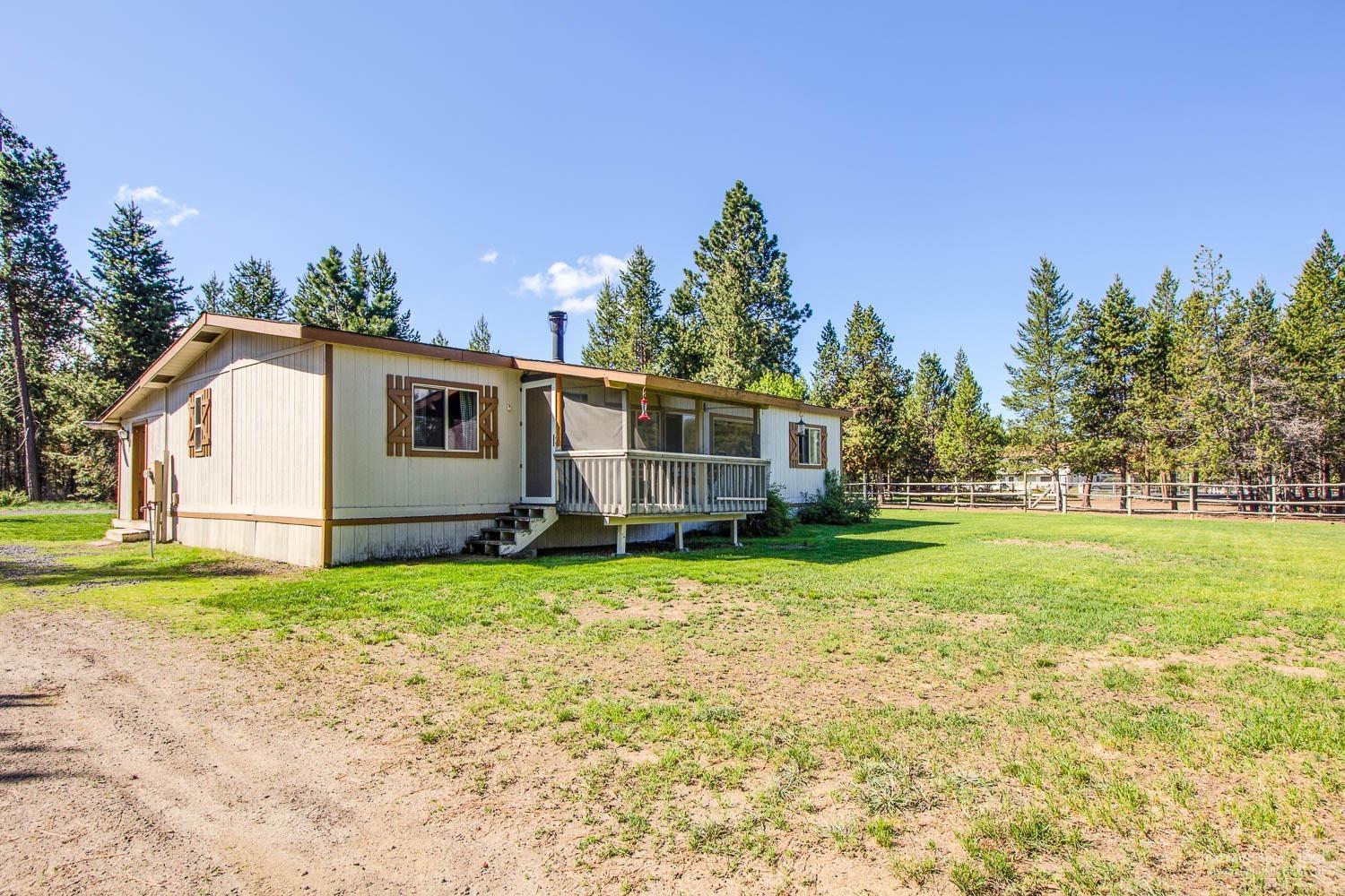 54876 Huntington Road Bend, OR 97707 - Photo 3 of 23 Additional Photo