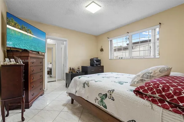 $630,000 | 847 West 34th Street, Hialeah, FL 33012