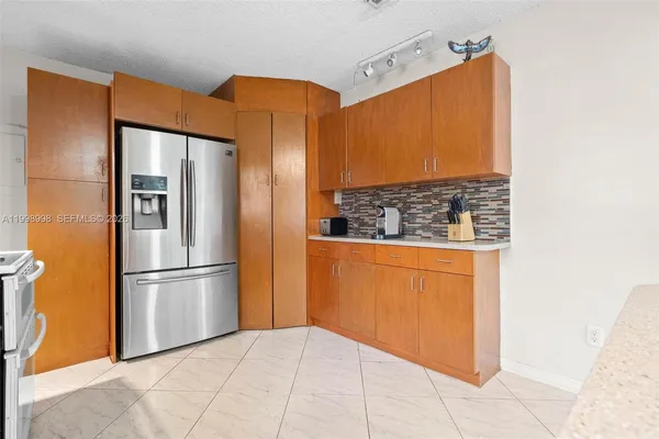 $630,000 | 847 West 34th Street, Hialeah, FL 33012