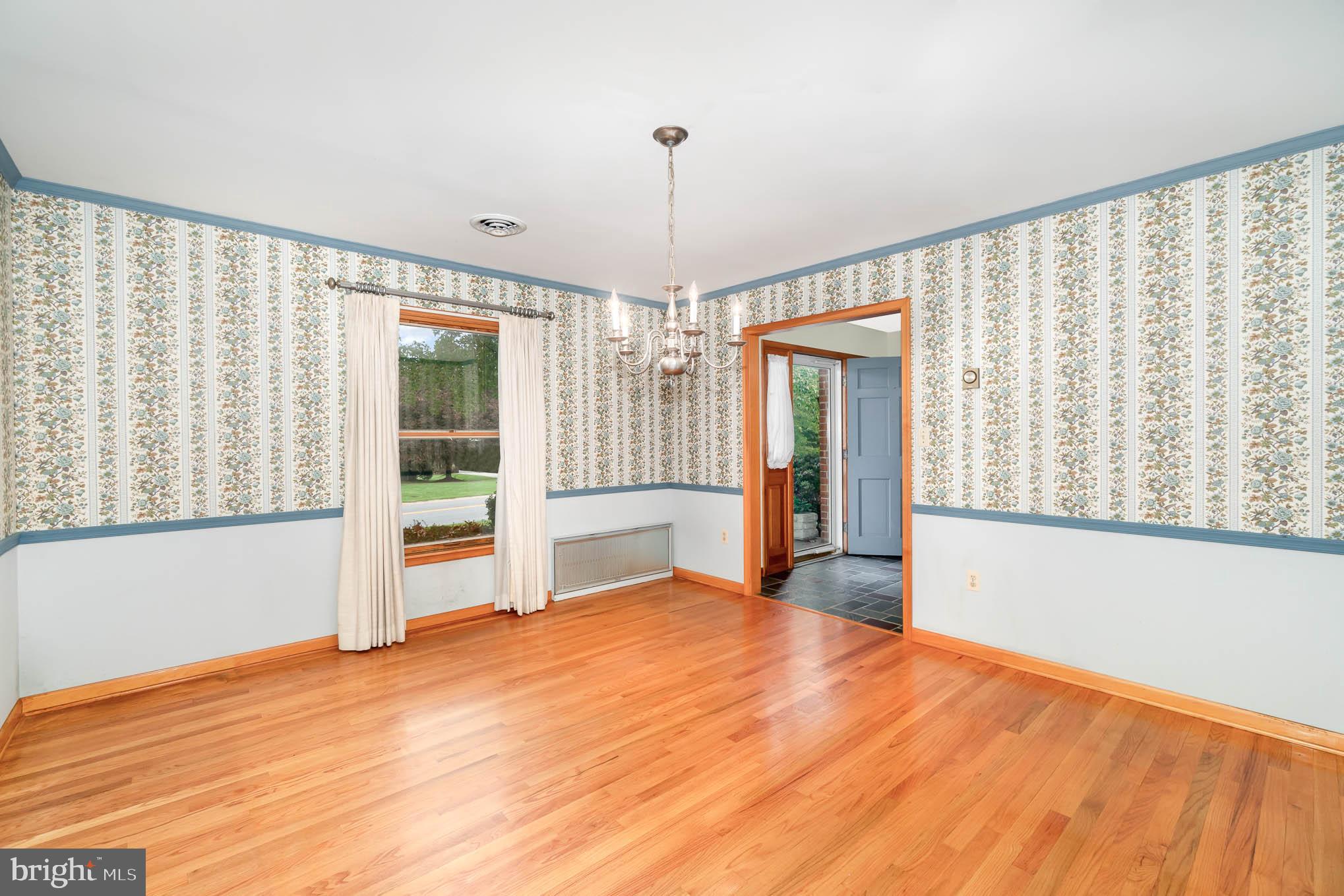1193 Long Valley Road Westminster, MD 21158 - Photo 15 of 40 Dining Room off foyer has wood floor
