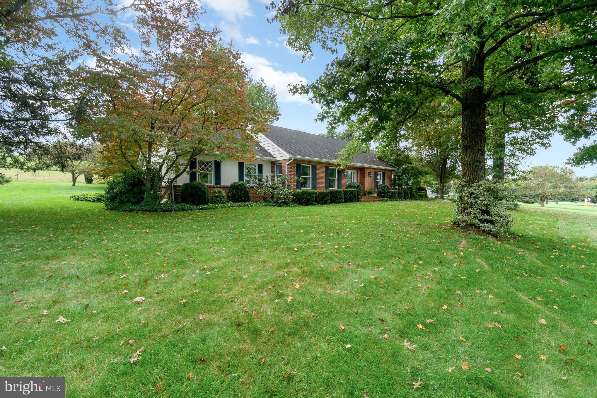 1193 Long Valley Road Westminster, MD 21158 - Photo 3 of 40 Front view from left side