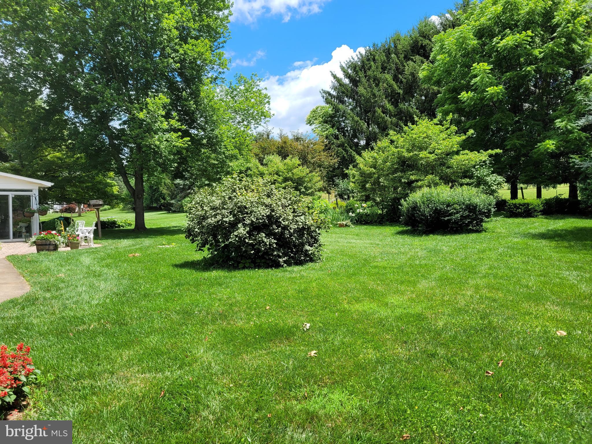 1193 Long Valley Road Westminster, MD 21158 - Photo 5 of 40 Back yard