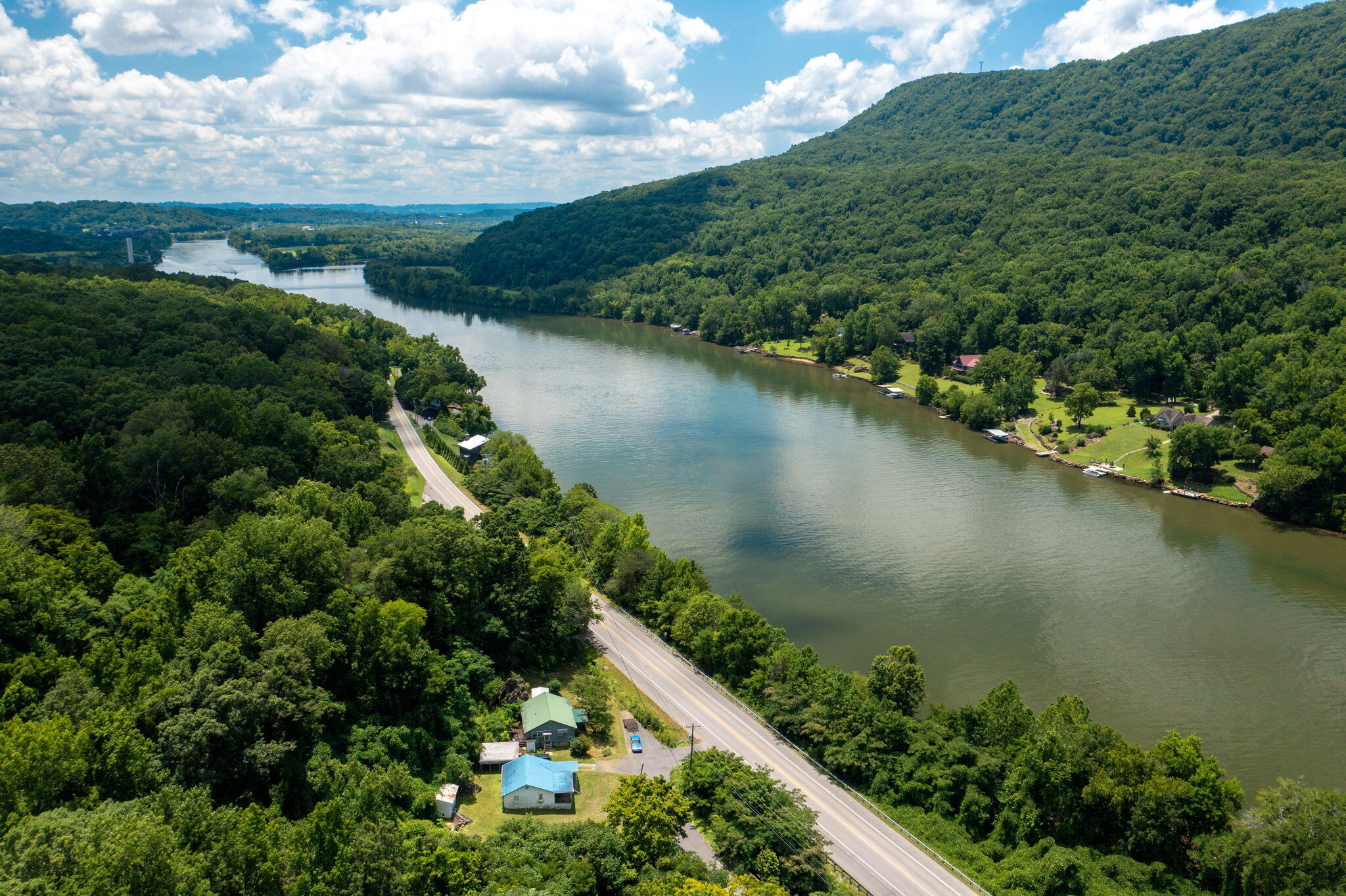 1885 Suck Creek Road Chattanooga, TN 37405 - Photo 12 of 26 33-web-or-mls-DJI_0668-3-3