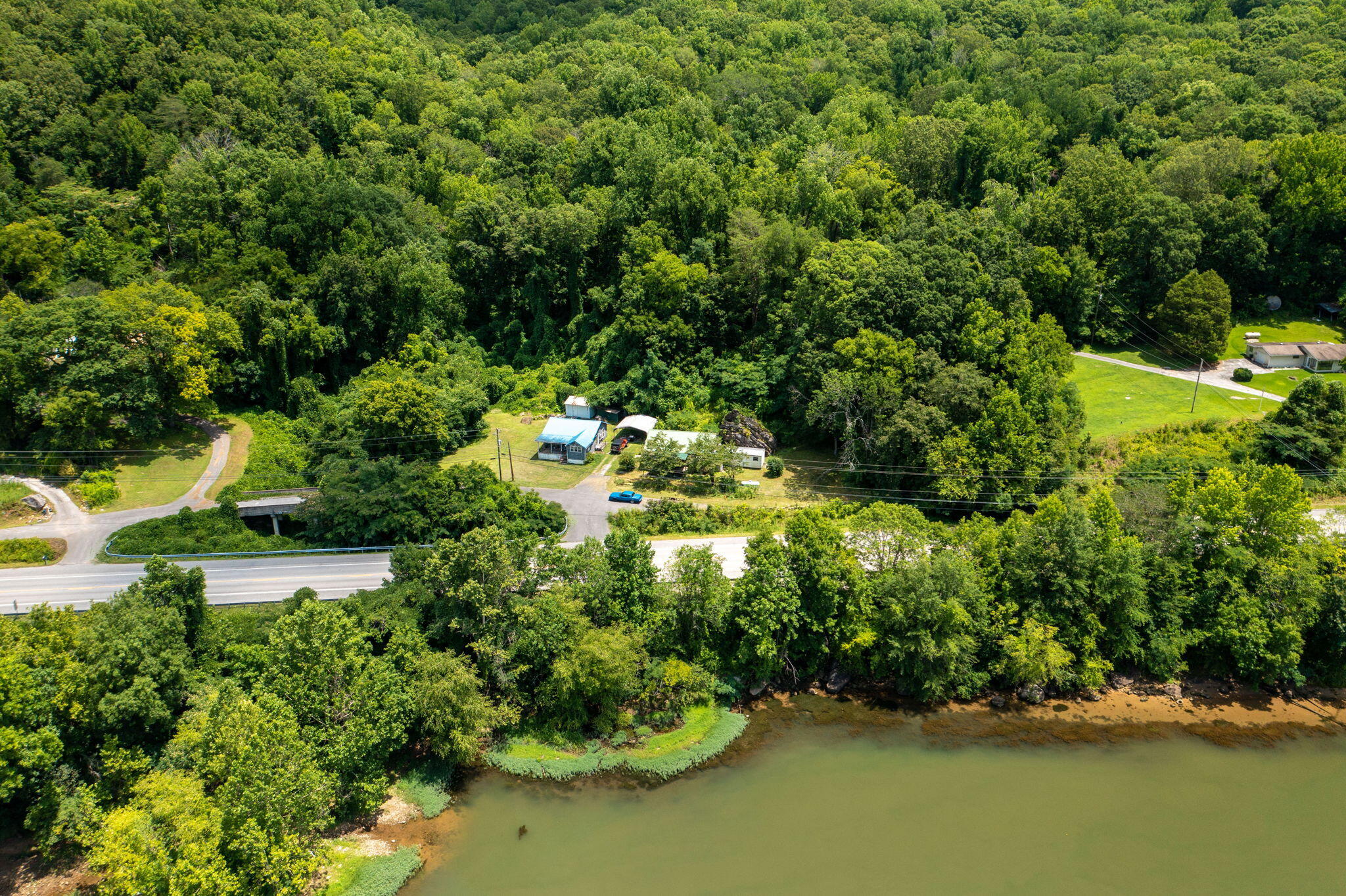 1885 Suck Creek Road Chattanooga, TN 37405 - Photo 25 of 26 46-web-or-mls-DJI_0681-16-16