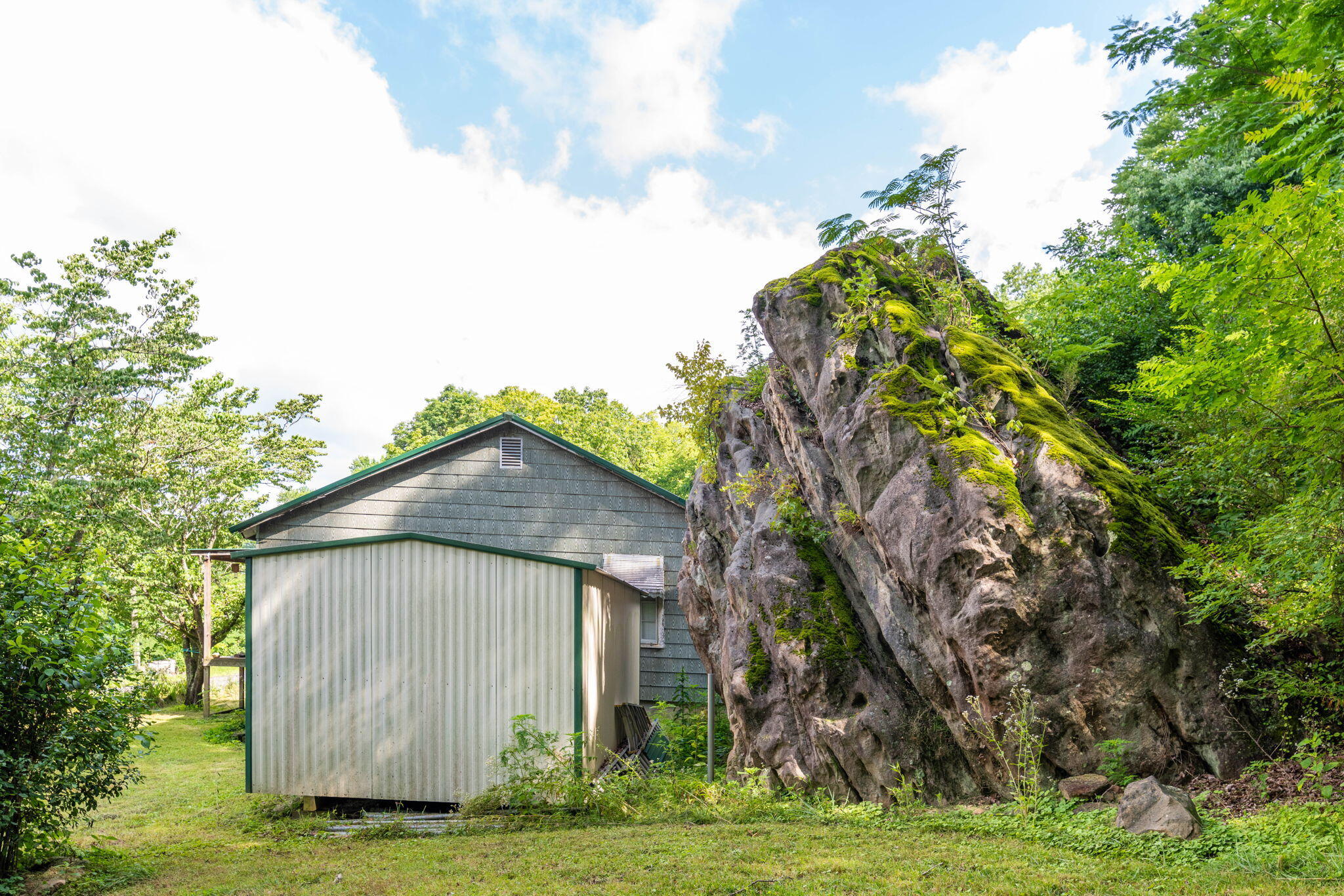 1885 Suck Creek Road Chattanooga, TN 37405 - Photo 3 of 26 7-web-or-mls-DSC_7111