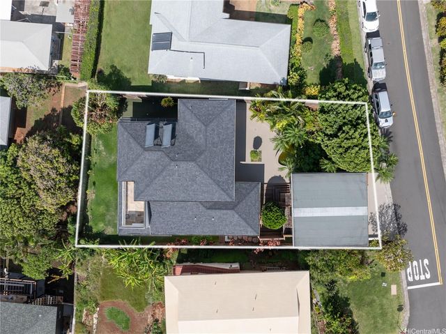 $3,550,000 | 3865 Mariposa Drive, Honolulu, HI 96816