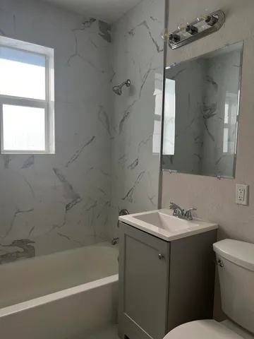 $2,650 | 4611 Northeast 15th Avenue, Pompano Beach, FL 33064