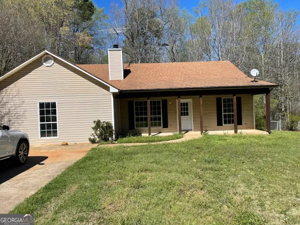 $249,000 | 440 East Country Woods Drive, Covington, GA 30016