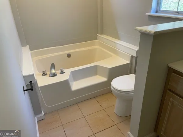 $249,000 | 440 East Country Woods Drive, Covington, GA 30016
