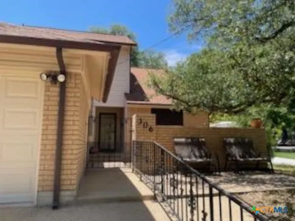 a view of front door