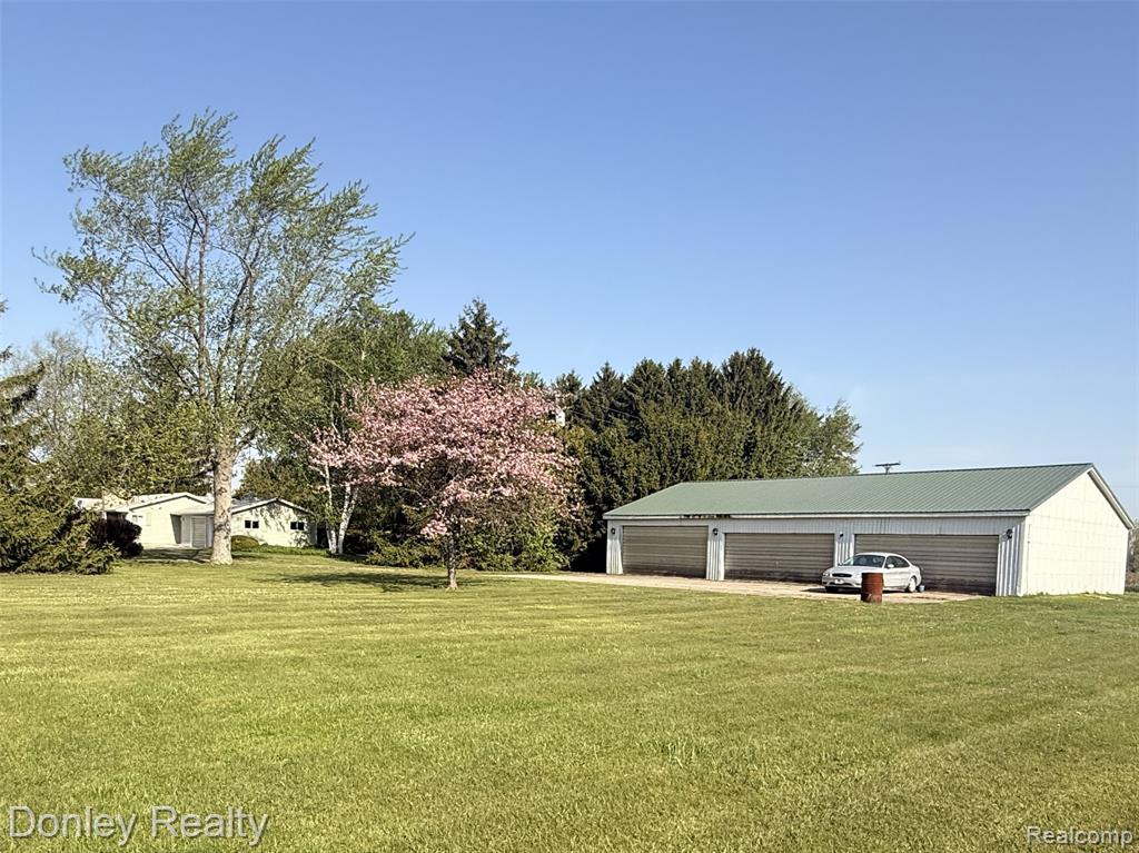 2100 Sanilac Road Sandusky, MI 48471 - Photo 2 of 36