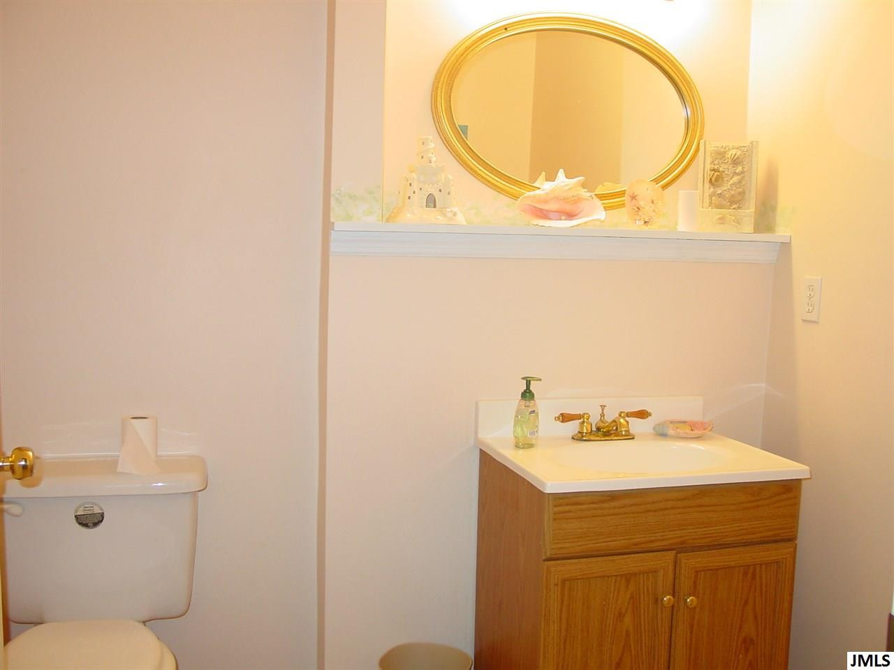 5048 Young Road Jackson, MI 49201 - Photo 23 of 29 Photo 23