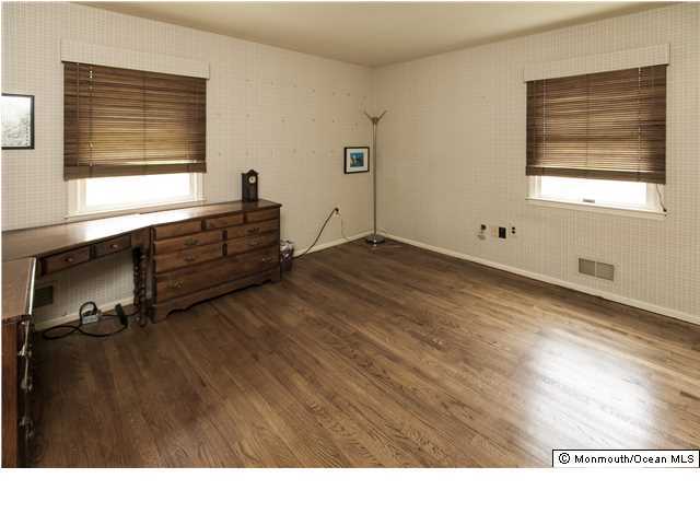 46 Hawthorne Road Middletown, NJ 07701 - Photo 15 of 19 Additional Photo
