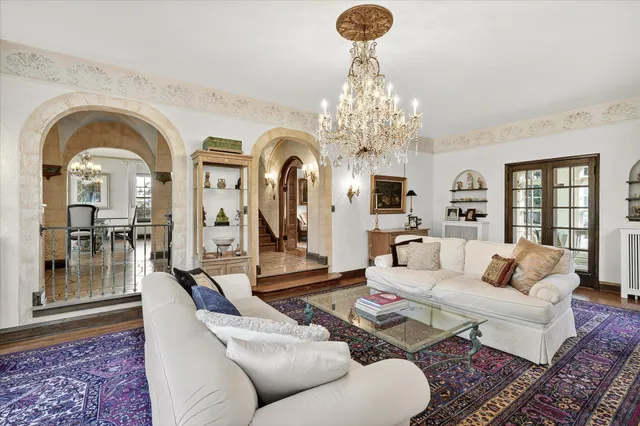 $1,475,000 | 4447 Dupont Avenue South, Minneapolis, MN 55419