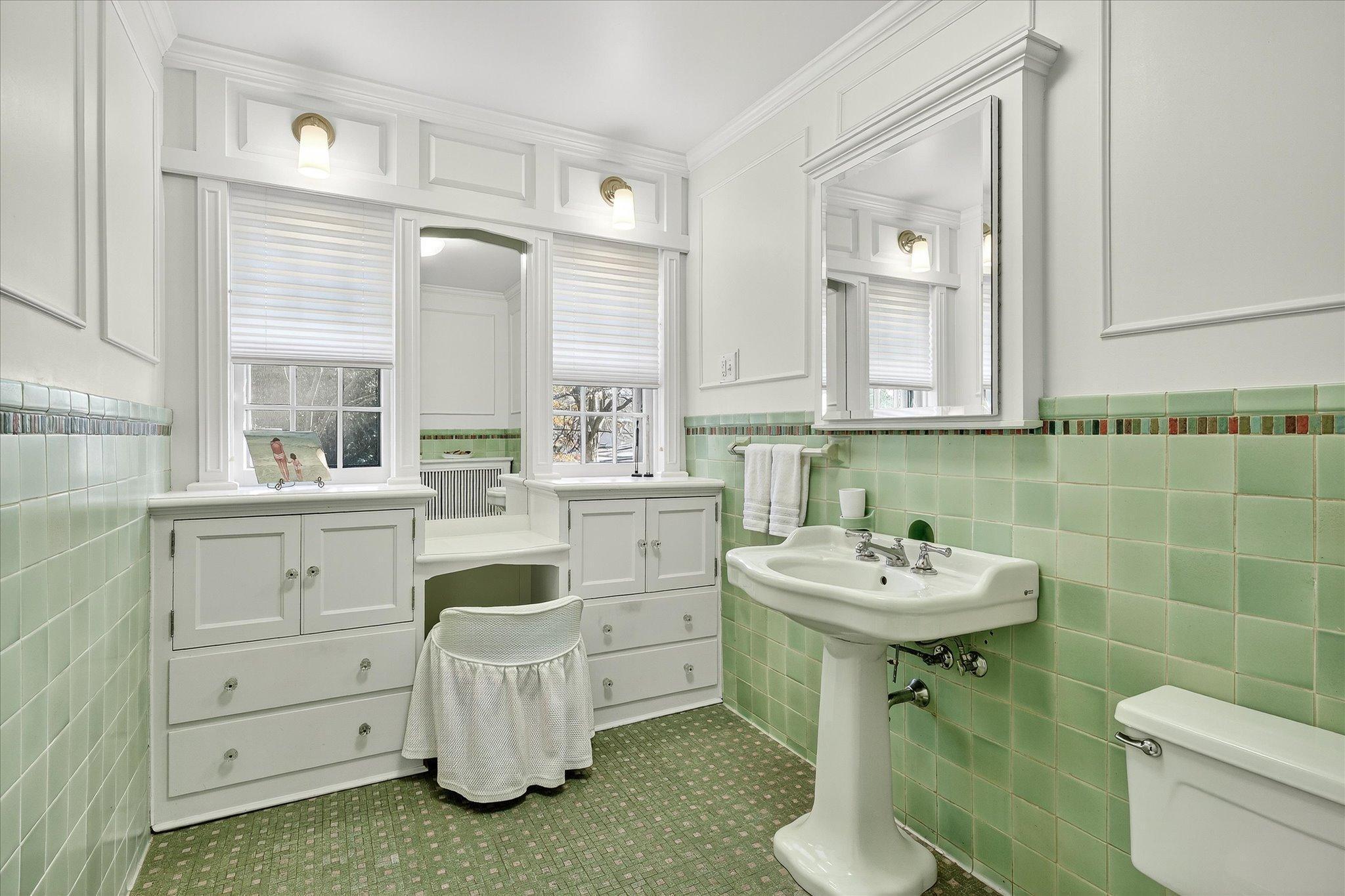 4447 Dupont Avenue South Minneapolis, MN 55419 - Photo 44 of 66