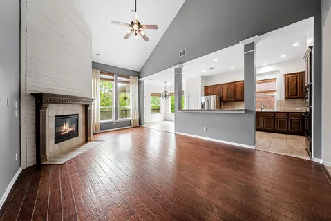 $675,000 | 2705 Golden Gate Park, Austin, TX 78732