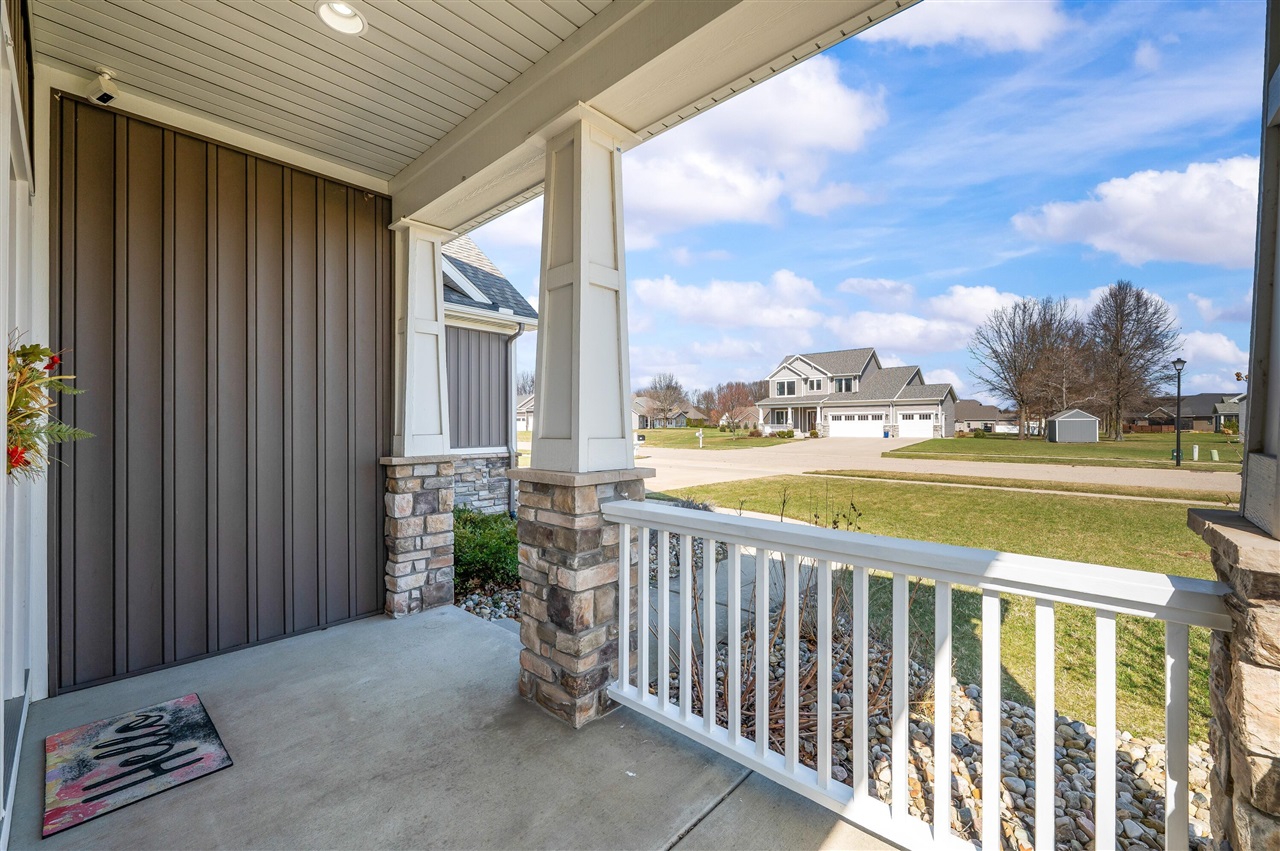 1835 Fox Prairie Road St. Joseph, MI 49085 - Photo 9 of 82