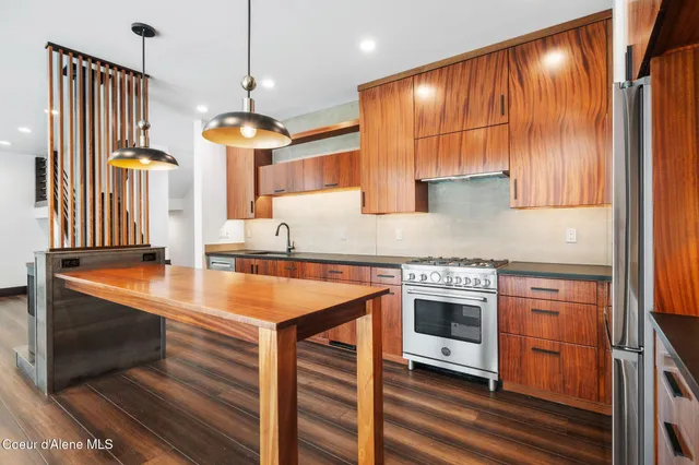 $3,250,000 | 1770 Garfield Bay Road, Sagle, ID 83860