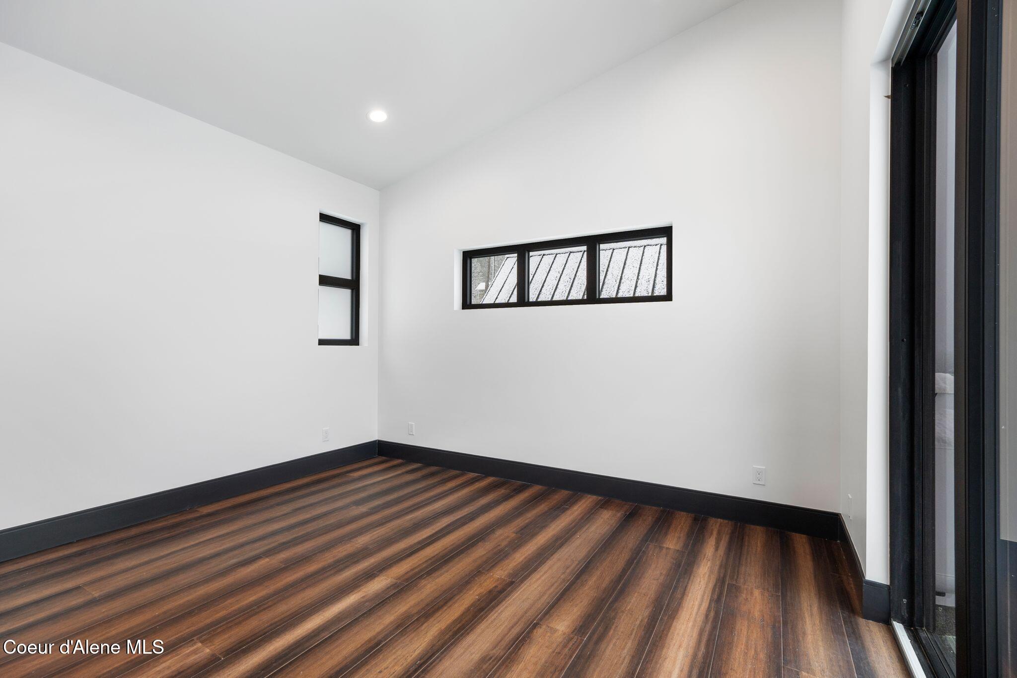 1770 Garfield Bay Road Sagle, ID 83860 - Photo 33 of 100 28_A7408849