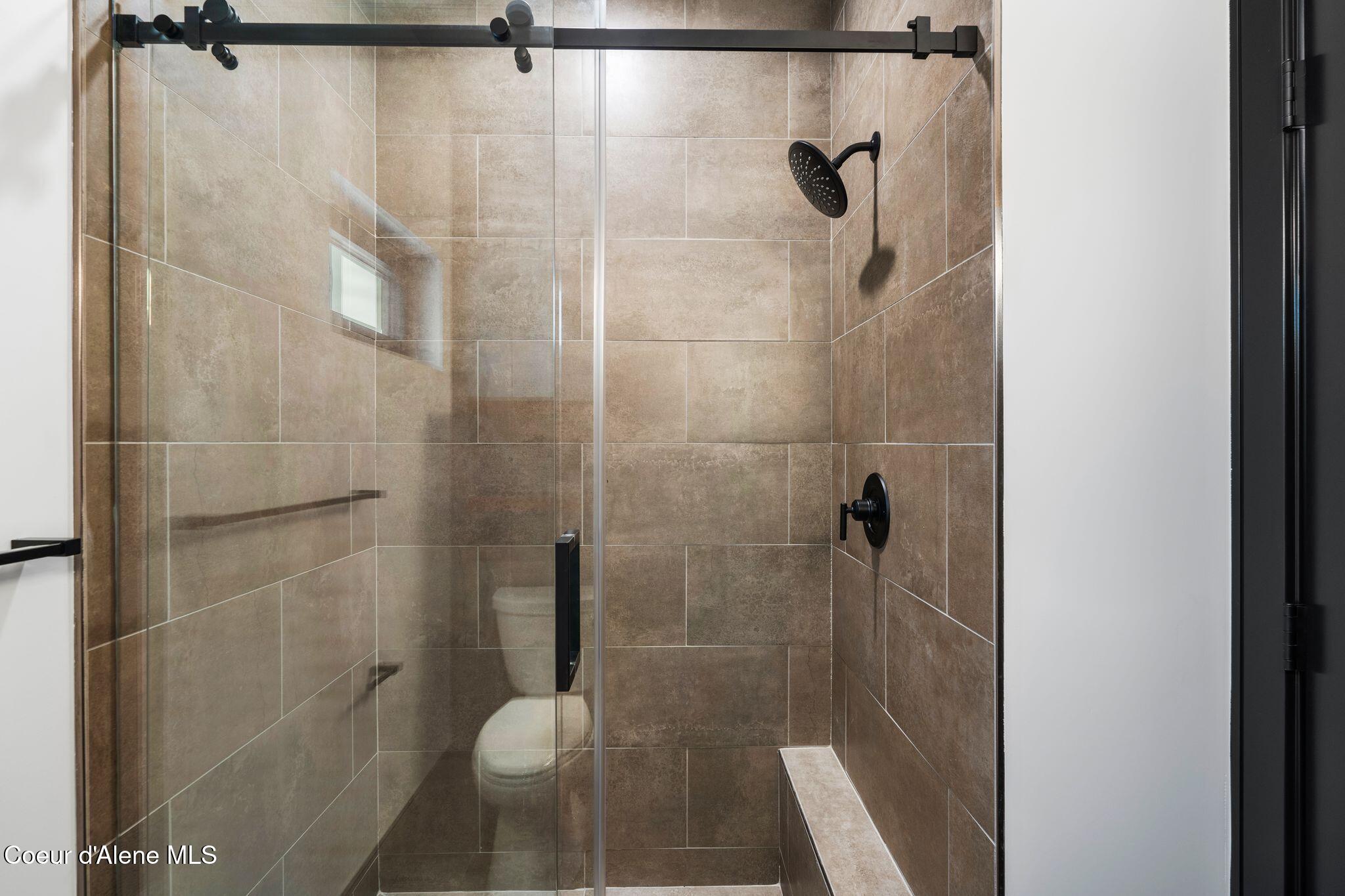 1770 Garfield Bay Road Sagle, ID 83860 - Photo 36 of 100 25_A7408834