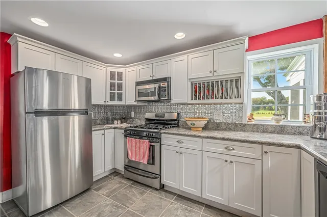 $487,250 | 313 Enid Road, Jefferson, NY 12093