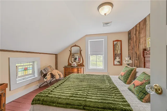 $487,250 | 313 Enid Road, Jefferson, NY 12093